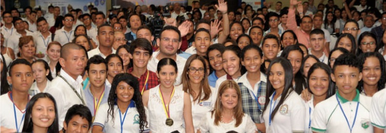 Ministra Parody con alumnos de Barranquilla