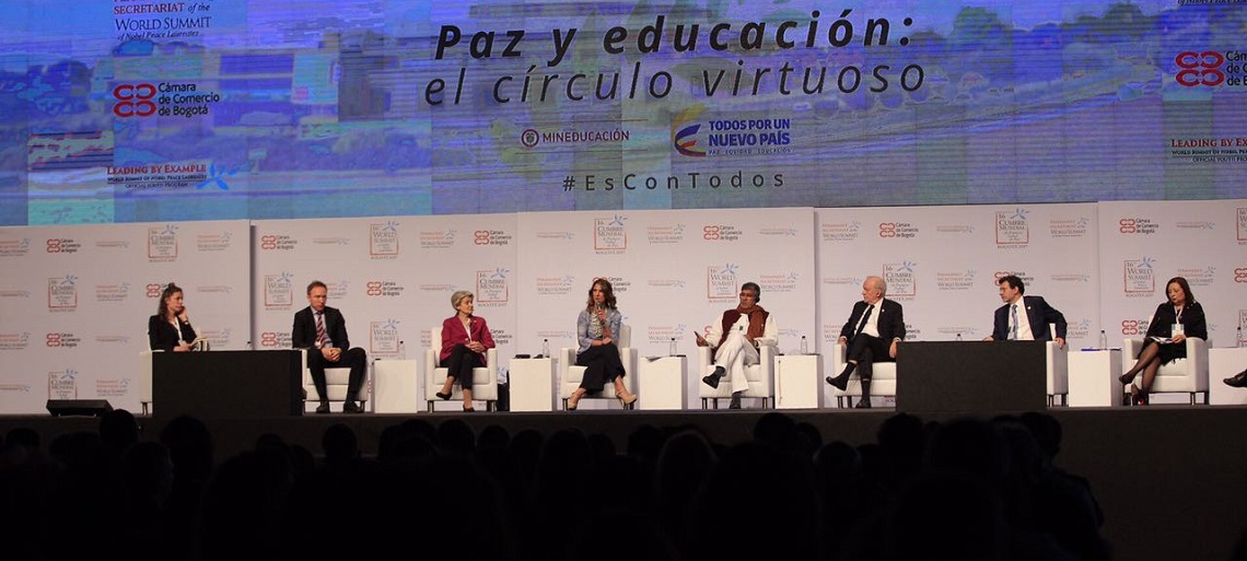La educación es el motor que lleva a todas las personas a cumplir sus sueños: Ministra de Educación