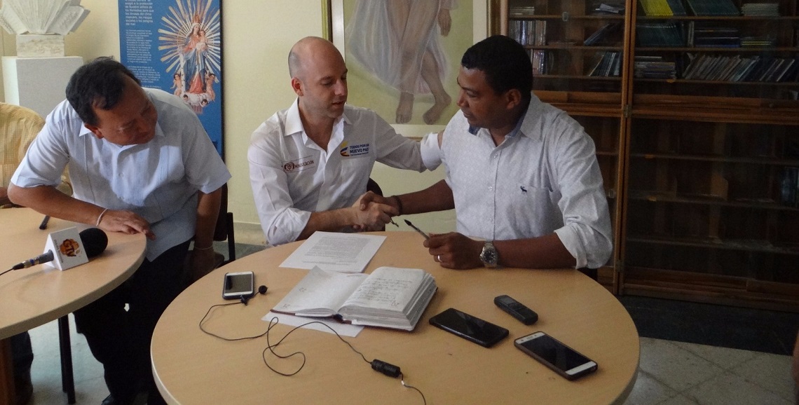 Mineducación y Asodegua llegan a acuerdo para levantar el paro de educadores en La Guajira