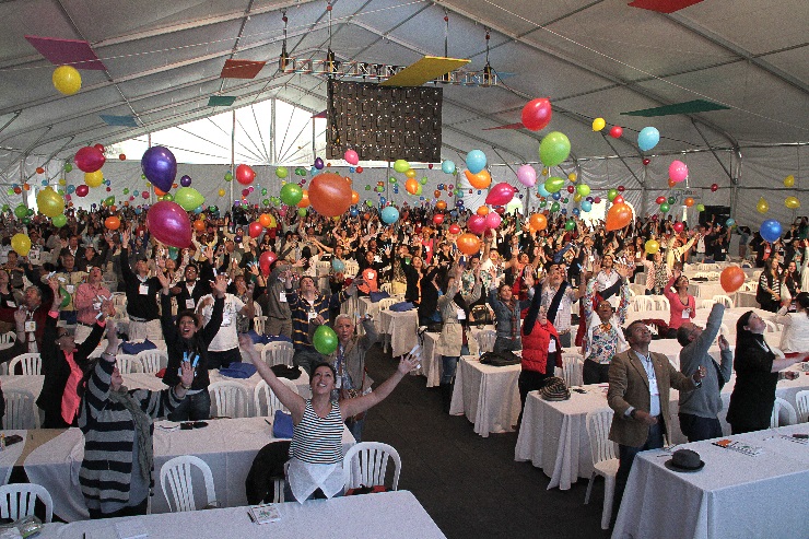 Foto referencia del Foro Educativo con docentes Foto referencia del Foro Educativo con docentes