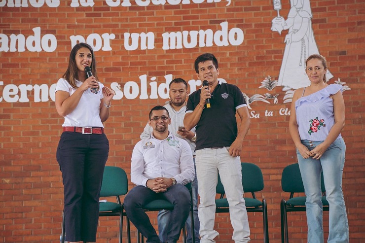 Ministra Giha dio bienvenida a ‘pilos’ de Mocoa Ministra Giha dio bienvenida a ‘pilos’ de Mocoa