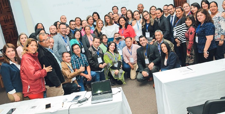 Ministra Yaneth Giha con los líderes de bilingüismo 13-3-18 Ministra Yaneth Giha con los líderes de bilingüismo 13-3-18