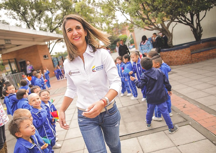 Con el ‘GEN de Convivencia Digital’ buscamos activar la conciencia en los niños y jóvenes sobre los riesgos en las redes sociales: Ministra Yaneth Giha Con el ‘GEN de Convivencia Digital’ buscamos activar la conciencia en los niños y jóvenes sobre los riesgos en las redes sociales: Ministra Yaneth Giha