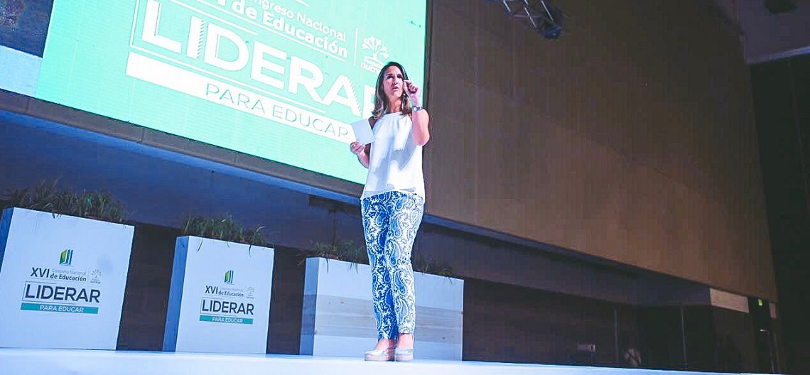 Ministra Yaneth Giha en Congreso de Educación de Nutresa Ministra Yaneth Giha en Congreso de Educación de Nutresa