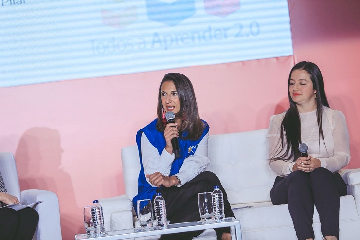 Conversatorio Aportes del PTA a la formación docente Conversatorio Aportes del PTA a la formación docente