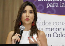 Imagen que muestra imagen de la Ministra María Victoria Angulo