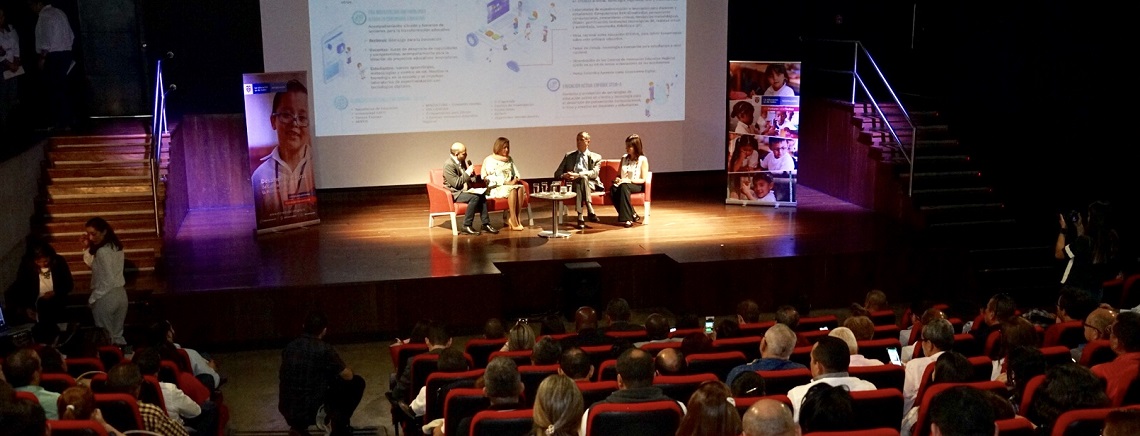 Los dos programas, atienden las necesidades planteadas en el Plan Nacional de Desarrollo 2018-2022 y el Plan Decenal de Educación 2016-2026.