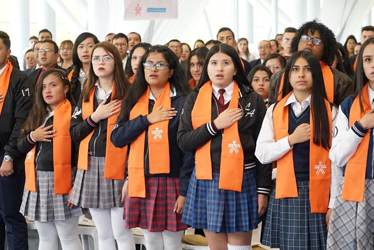 143 mil bachilleres cierran el 2019 con doble título, el de bachiller y el de técnico. 143 mil bachilleres cierran el 2019 con doble título, el de bachiller y el de técnico.