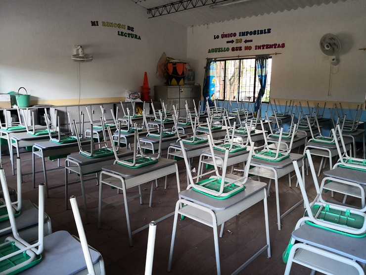 La petrolera estatal Ecopetrol hizo entrega  de 29.387 unidades de mobiliario escolar.