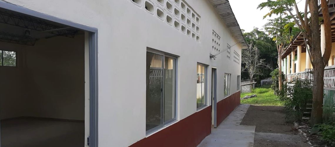 Foto de un colegio rural del Tolima