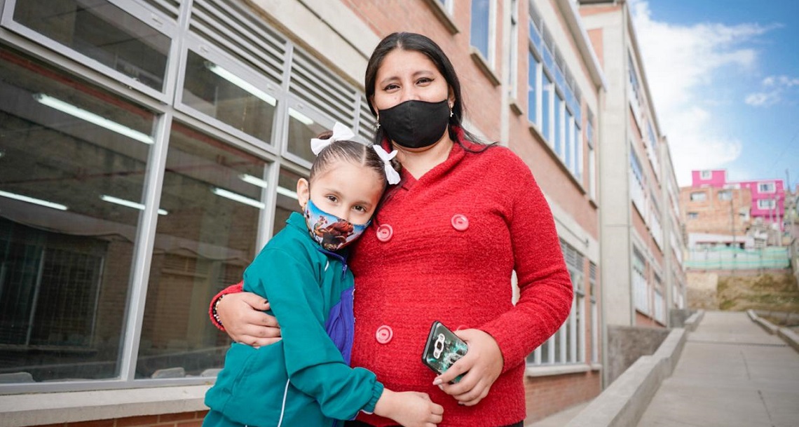 La nueva sede cuenta con un nuevo bloque de 32 aulas, un laboratorio integral, un aula múltiple.