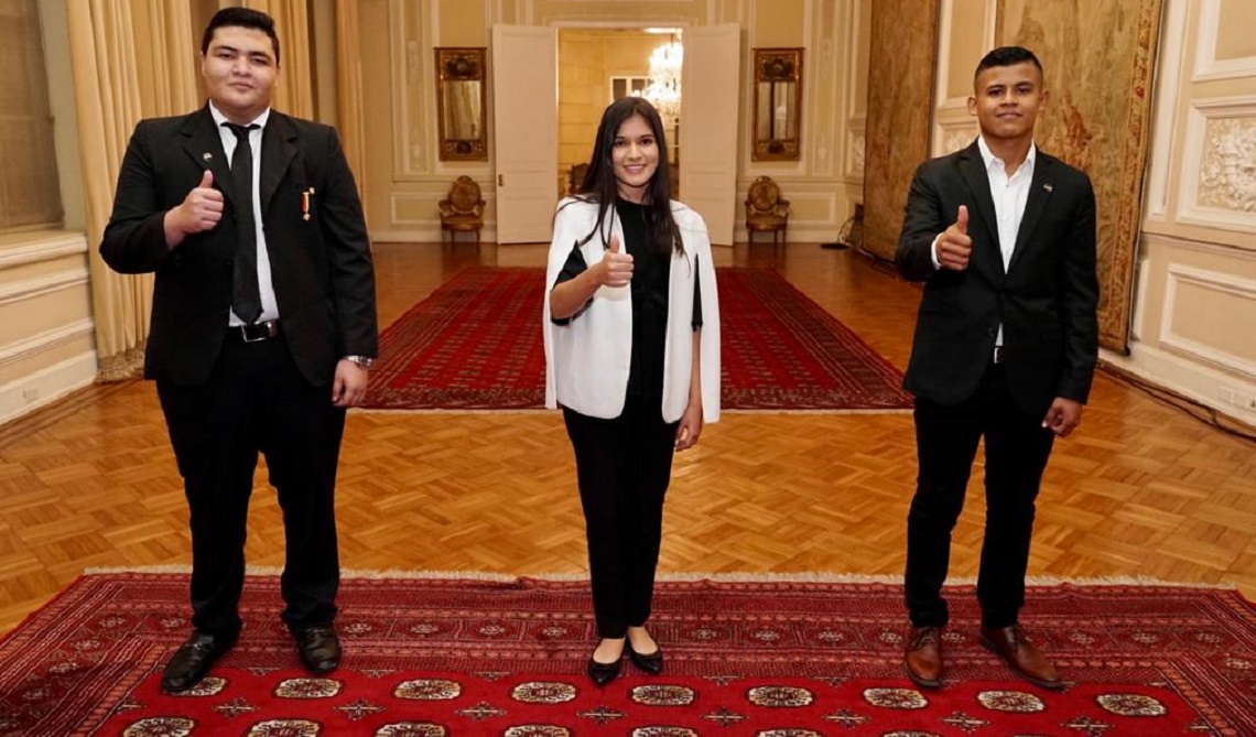 Homenaje a estudiantes por puntajes máximo en pruebas saber 11