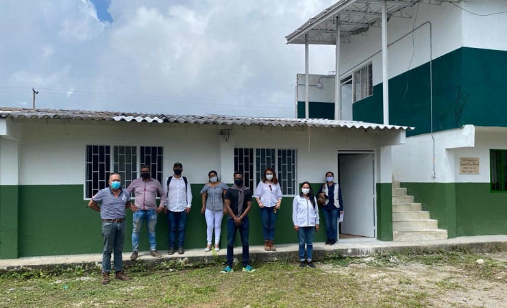 El Plan de Mejoramiento incluye obras en 668 colegios rurales que presentan deterioro físico. El Plan de Mejoramiento incluye obras en 668 colegios rurales que presentan deterioro físico.