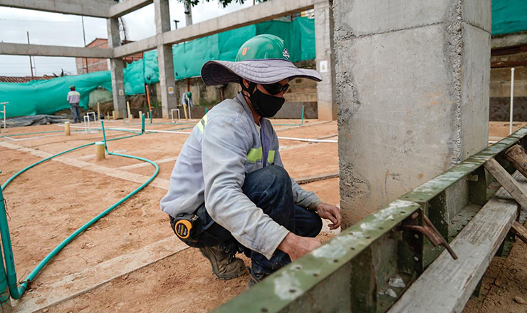 Trabajo de obras y construcción en Instituciones Educativas Trabajo de obras y construcción en Instituciones Educativas