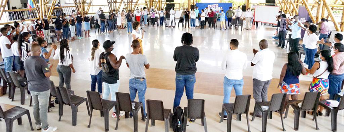 Se amplía plan de auxilios educativos Covid-19 a usuarios de ICETEX