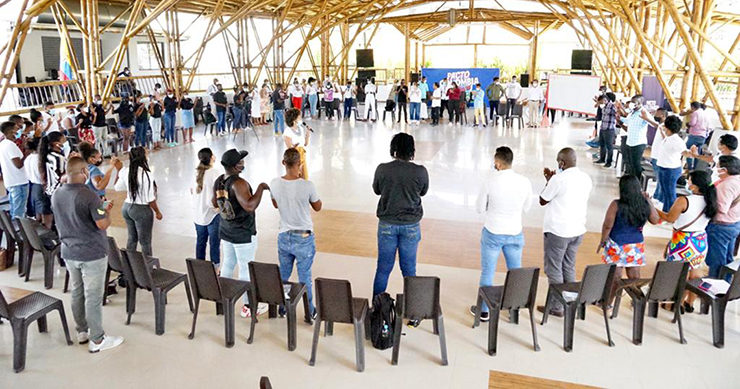 Se amplía plan de auxilios educativos Covid-19 a usuarios de ICETEX