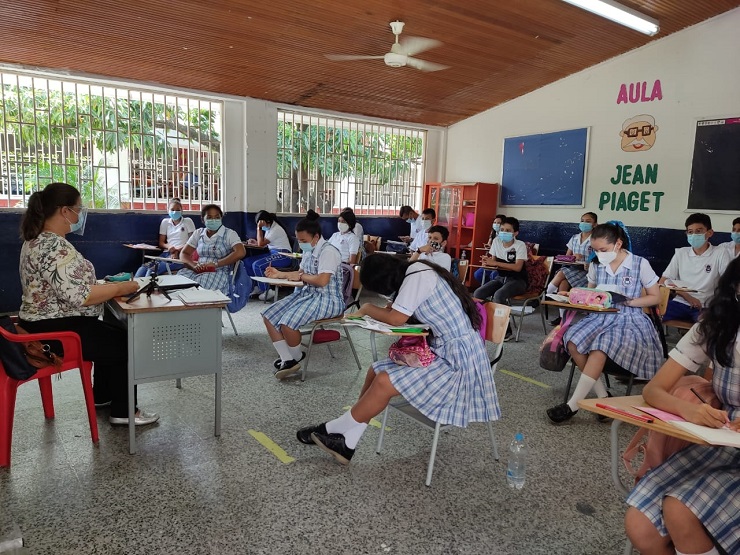 Niños y jóvenes de Girardot vuelven a sus colegios para seguir aprendiendo, creciendo y compartiendo junto a sus amigos y profesores