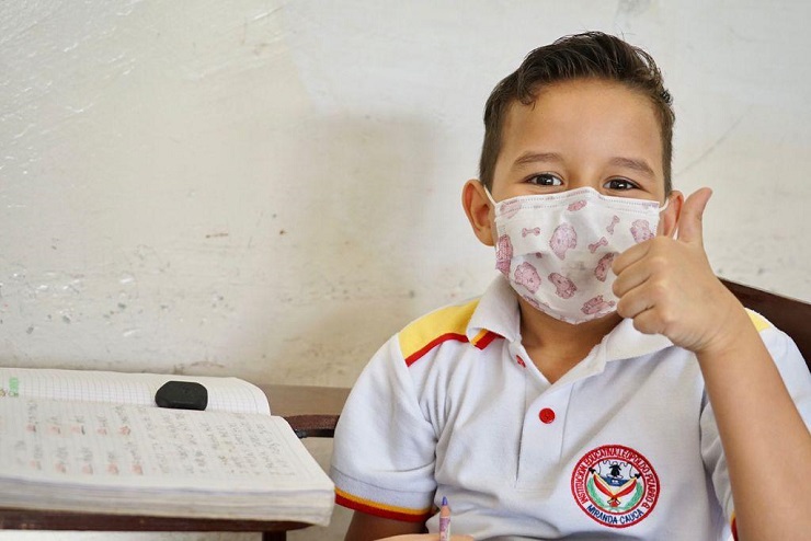 En este espacio se dialogó con las autoridades locales en torno a la importancia del retorno a la presencialidad.