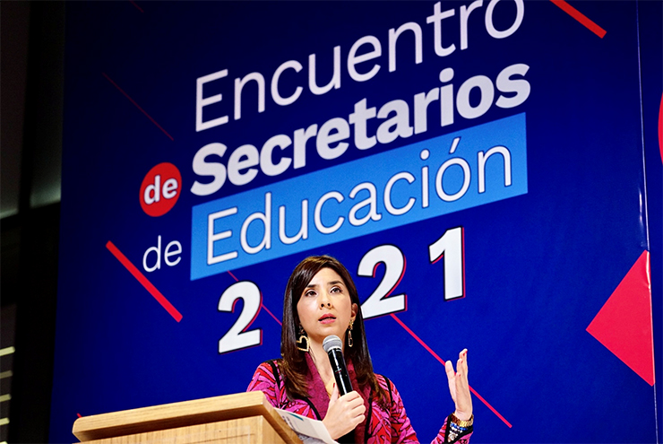 Ministra de Educación en el Encuentro Nacional de Secretarios de Educación 2021.