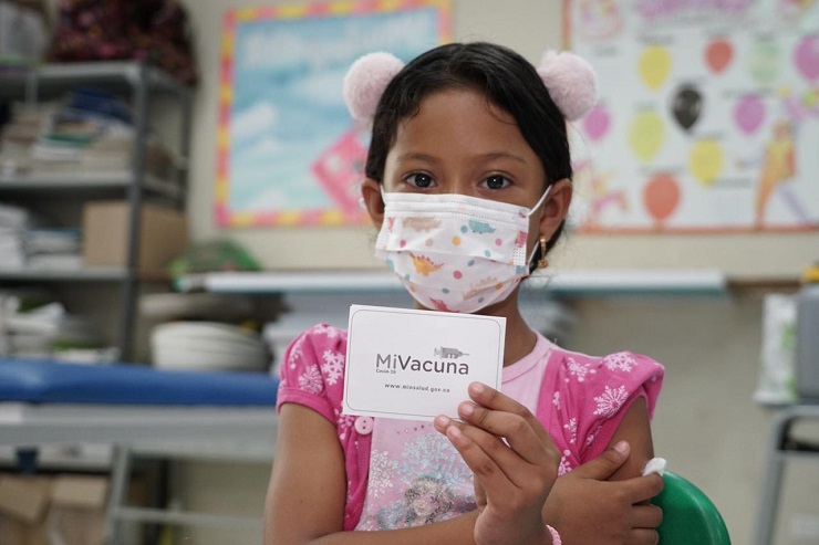 En el país hay 7.128.979 niños de 3 a 11 años de los cuáles el 45%, han recibido su primera dosis. En el país hay 7.128.979 niños de 3 a 11 años de los cuáles el 45%, han recibido su primera dosis.