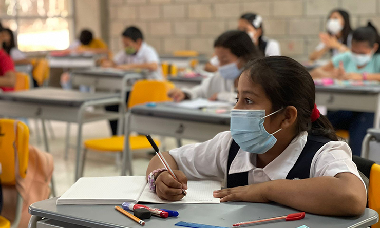 En la jornada de hoy, el equipo del Ministerio de Educación acompañó el retorno seguro a las aulas en Antioquía, Córdoba, Guaviare, Nariño y Caquetá.