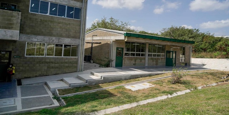 La nueva sede de la I.E. José Martí cuenta con un nuevo bloque de 18 aulas.
