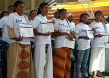 Adutos graduados bajo el modelo educativo 'A Crecer