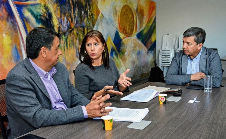 Reunion gerente Fondo Infraestructura Educativa para reactivar obras en Pasto