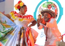 El Ministerio de Educación Nacional dio inicio al Encuentro Folclórico y Cultural del Magisterio Colombia 2021.
