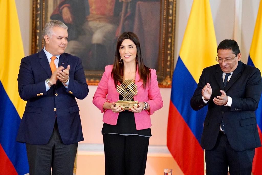 Presidente Ivan Duque, Ministra de Educacion, Maria Victoria Angulo, y director de Función Publica