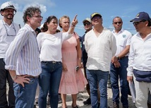Presidente Gustavo Petro y ministro de Educación Alejandro Gaviria en visita de obras de la IE Junín en Providencia
