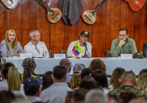 Evento en Málaga de puesta en marcha de la construcción de la sede de la Universidad Industrial de Santander en este municipio