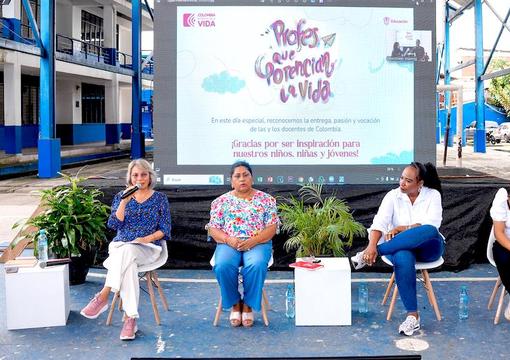 Dia del Maestro con profesores de Tumaco