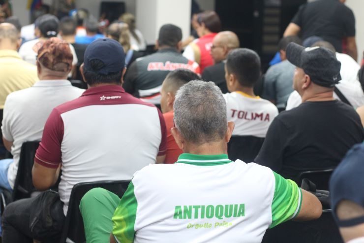 Llegada de las delegaciones