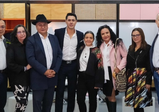 Viceministra Gloria con directivos docentes