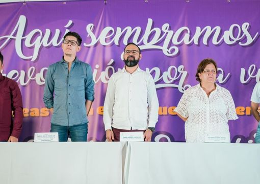 Ministro Daniel Rojas Medellín, ministro de Minas y Energía, Andres Camacho, Sebastián Caballero, vicepresidente de activos especiales (SAE), Luz María Munera, consejera Presidencial para las Regiones y líder ambiental Lorena Bermúdez