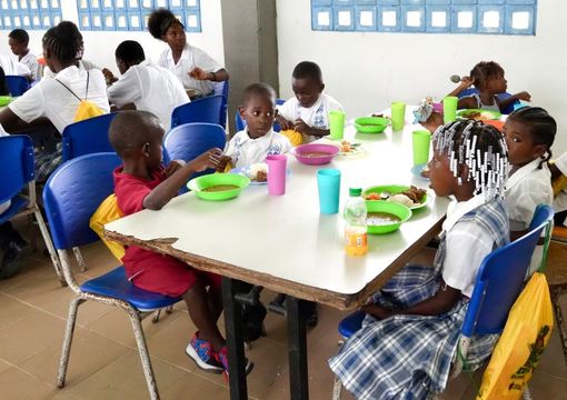 Niños y niñas del Chocó reciben su Programa de Alimentación Escolar