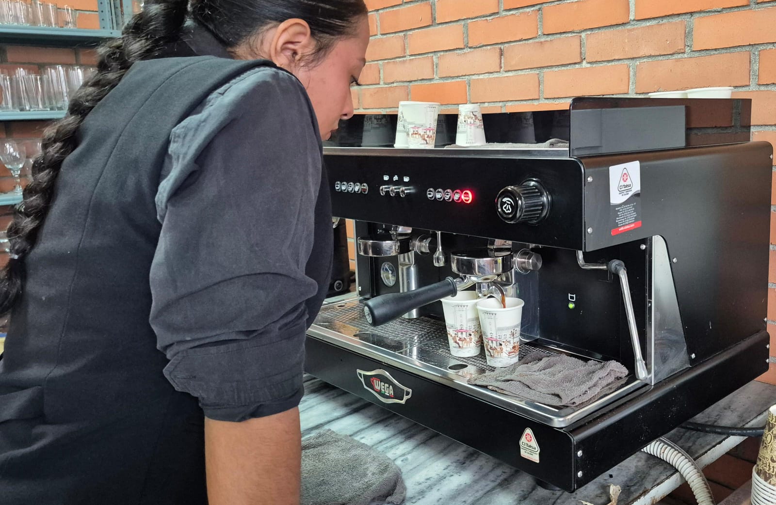 Fotos de Innovaciones en la Gestión del Riesgo Escolar en Dosquebradas - Institución Educativa Bernardo López