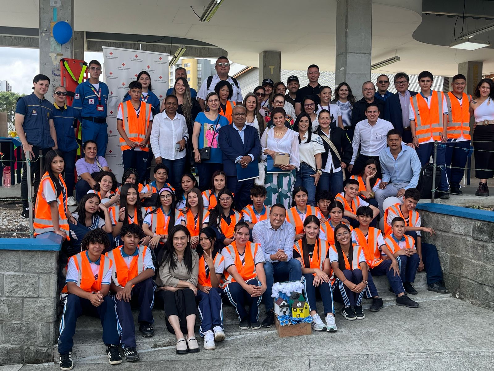 Fotos de Innovaciones en la Gestión del Riesgo Escolar en Dosquebradas - Institución Educativa Bernardo López