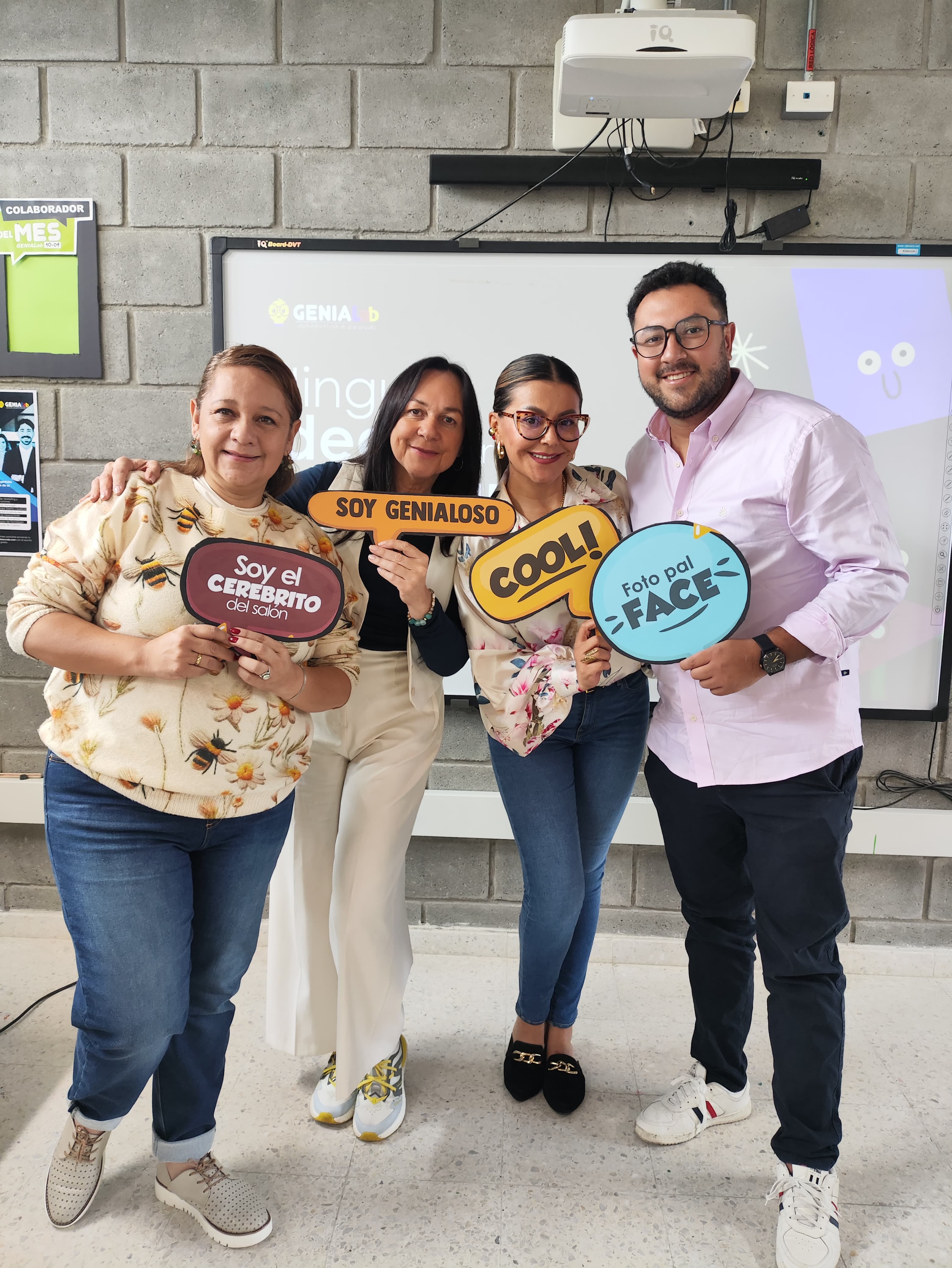 Fotos del Laboratorio de Ideas Geniales - Institución Educativa Francisco José de Caldas e Instituto tecnológico, Santa Rosa de Cabal (Risaralda)