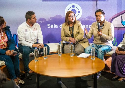 Ministerio de Educación Nacional presentó oficialmente la integración de herramientas de Inteligencia Artificial (IA) al portal educativo Colombia Aprende en la FILBO 2025