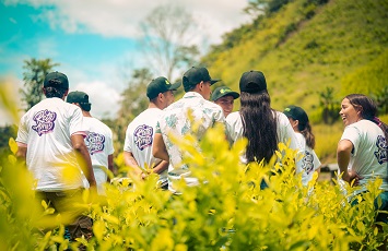 Del cultivo ilícito a las aulas universitarias: 13 jóvenes del Catatumbo inician estudios en la Universidad Popular del Cesar