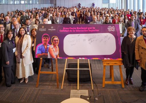 Ministro Daniel Rojas y Viceministro de Educación Superior Ricardo Moreno en el Gran Pacto por la Calidad de la Educación Superior