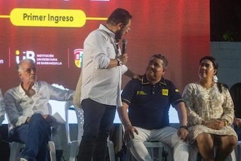 Viceministro de Educación Superior visita la IUB y anuncia inversión histórica para fortalecer infraestructura y tecnología educativa