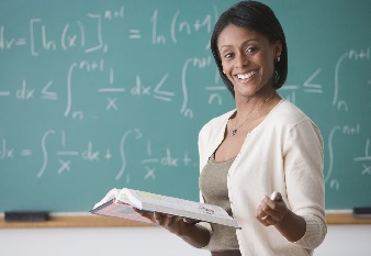 Gobierno ofrece más de 3.900 becas para posgrados a docentes públicos