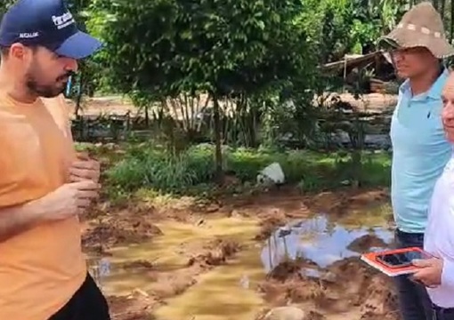 Reunion Mineducacion y alcaldia paratebueno