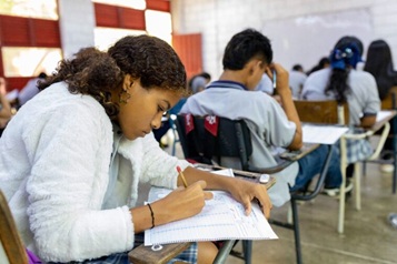 Más de 31.300 estudiantes del Atlántico ya han aplicado la prueba ‘Quiero Ser, Quiero Saber’