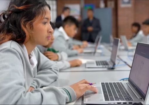 Estudiante presentando prueba quiero ser quiero saber