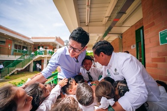 Ministro de Educación entregó cinco nuevas obras de infraestructura educativa en Boyacá que benefician a más de 1.200 estudiantes