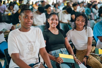 Cerca de un millón de jóvenes estudian gratis en instituciones de educación superior públicas